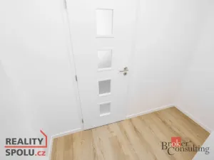 Prodej bytu 3+1, Praha - Modřany, Urbánkova, 79 m2