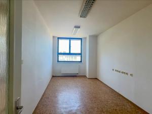 Prodej skladu, Hradec Králové, Kovová, 982 m2