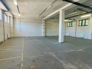Prodej skladu, Hradec Králové, Kovová, 982 m2