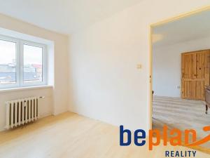 Prodej bytu 3+1, Karlovy Vary, Kvapilova, 83 m2