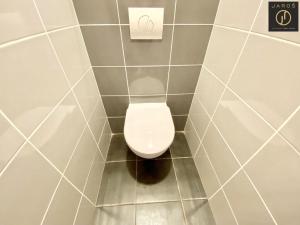 Pronájem bytu 3+1, Kadaň, U Stadionu, 72 m2