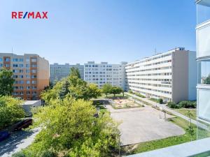 Prodej bytu 4+1, Praha - Řepy, Španielova, 90 m2