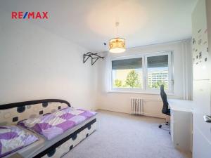 Prodej bytu 4+1, Praha - Řepy, Španielova, 90 m2
