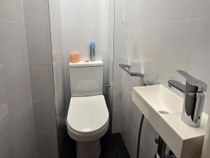 Pronájem bytu 3+1, Praha - Malá Strana, Újezd, 79 m2