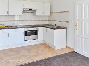 Pronájem bytu 4+1, Praha - Dejvice, Na pískách, 121 m2