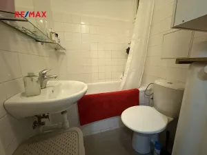 Pronájem bytu 2+kk, Praha - Smíchov, Na Skalce, 36 m2