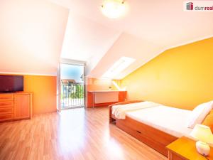 Pronájem bytu 2+kk, Třeboň - Třeboň II, Okružní, 50 m2