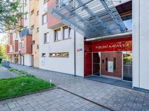 Prodej bytu 4+kk, Praha - Libeň, Nad Okrouhlíkem, 113 m2