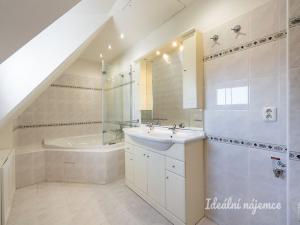 Pronájem bytu 5+1, Praha - Záběhlice, Boční I, 145 m2
