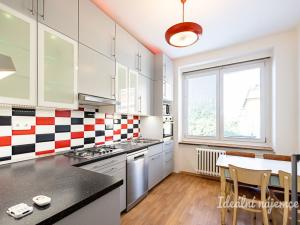 Pronájem bytu 2+1, Praha - Podolí, Na Klaudiánce, 72 m2
