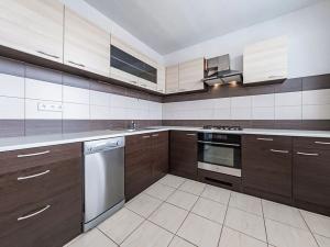 Prodej bytu 3+1, Mladá Boleslav, 17. listopadu, 84 m2