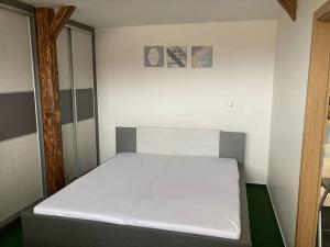 Pronájem bytu 2+kk, Jihlava, Mahlerova, 55 m2
