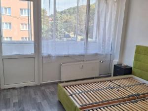 Pronájem bytu 2+1, Bílina - Teplické Předměstí, M. Švabinského, 55 m2