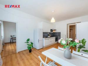 Pronájem bytu 1+1, Praha - Žižkov, Jana Želivského, 47 m2