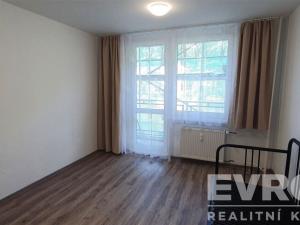Pronájem bytu 3+1, Svoboda nad Úpou, Rýchorské sídliště, 77 m2