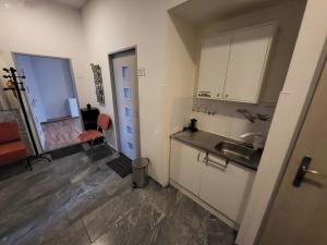 Pronájem kanceláře, Ostrava - Moravská Ostrava, Žofinská, 28 m2