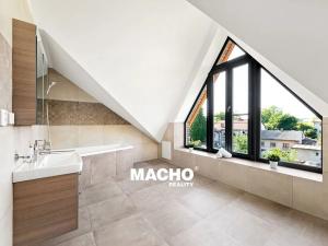 Pronájem rodinného domu, Kosoř, Školská, 380 m2