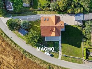 Pronájem rodinného domu, Kosoř, Školská, 380 m2