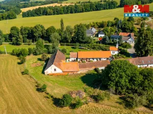 Prodej zemědělské usedlosti, Volyně - Račí, 729 m2