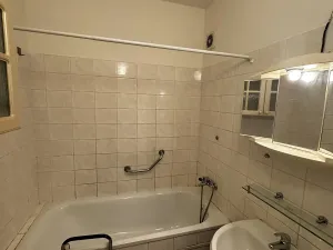 Pronájem bytu 1+1, Praha - Zbraslav, Tunelářů, 42 m2