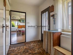 Prodej rodinného domu, Běrunice, V Koutě, 222 m2