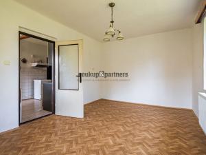 Prodej rodinného domu, Běrunice, V Koutě, 222 m2