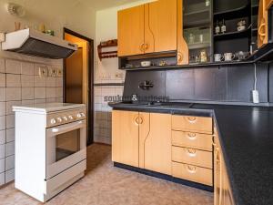 Prodej rodinného domu, Běrunice, V Koutě, 222 m2