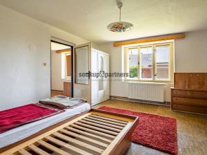 Prodej rodinného domu, Běrunice, V Koutě, 222 m2