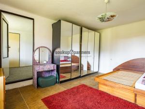Prodej rodinného domu, Běrunice, V Koutě, 222 m2