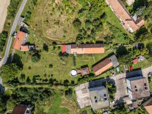 Prodej rodinného domu, Běrunice, V Koutě, 222 m2
