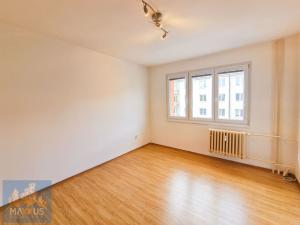 Pronájem bytu 2+1, Praha - Žižkov, Na vrcholu, 55 m2
