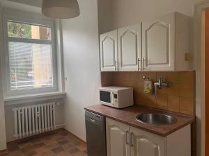 Pronájem bytu 2+1, Praha - Nusle, náměstí Hrdinů, 65 m2