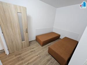 Pronájem bytu 1+1, Holýšov, Pod Makovým vrchem, 40 m2