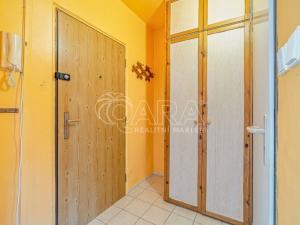 Prodej bytu 1+kk, Praha - Prosek, Bílinská, 26 m2