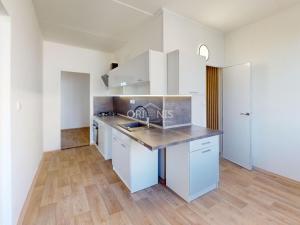 Pronájem bytu 2+1, Chomutov, Březenecká, 62 m2