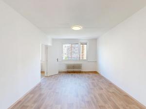 Pronájem bytu 2+1, Chomutov, Březenecká, 62 m2