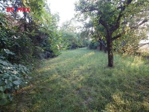 Prodej pozemku pro bydlení, Břežany, 1355 m2