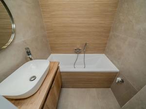 Prodej bytu 3+1, Karviná, Božkova, 56 m2