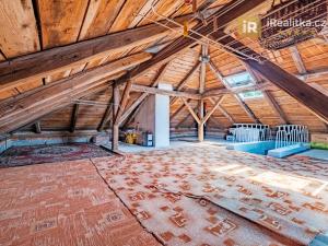 Prodej rodinného domu, Lučice, 225 m2
