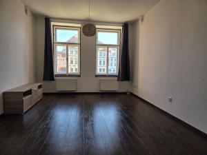 Pronájem bytu 1+1, Hradec Králové, Velké náměstí, 59 m2