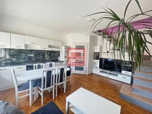 Prodej bytu 2+kk, Olomouc, Dolní náměstí, 57 m2