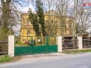 Prodej rodinného domu, Křinec, 630 m2