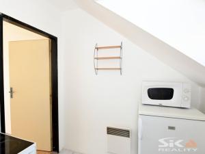 Prodej bytu 2+kk, Louny, Josefa Schovánka, 35 m2