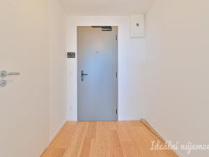 Pronájem bytu 1+kk, Brno, Bratislavská, 25 m2