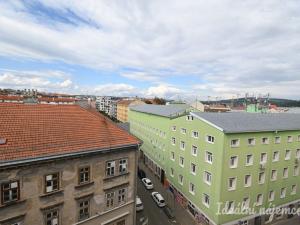 Pronájem bytu 1+kk, Brno, Bratislavská, 25 m2