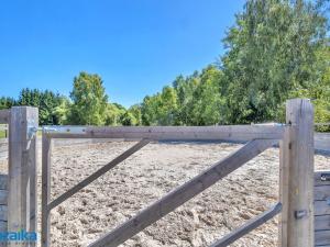 Pronájem zemědělské usedlosti, Sulice, 300 m2