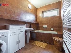 Prodej rodinného domu, Dolní Hbity - Jelence, 202 m2