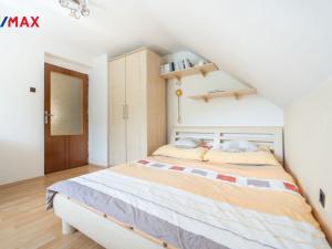 Prodej rodinného domu, Dolní Hbity - Jelence, 202 m2