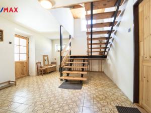 Prodej rodinného domu, Dolní Hbity - Jelence, 202 m2