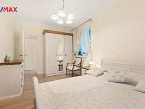 Prodej rodinného domu, Karlovy Vary, Tyršova, 321 m2